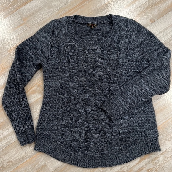 Lety & Me Soft Cable Sweater - Picture 2 of 5